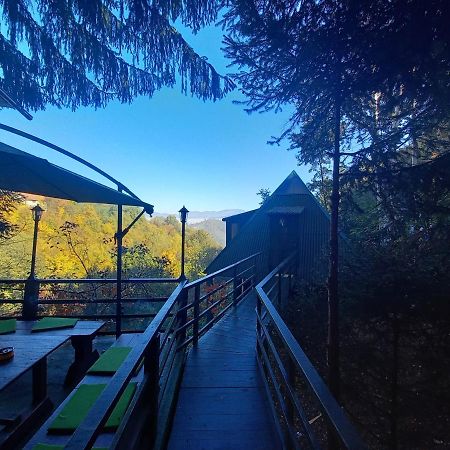 Pyramid Villa Visoko Buitenkant foto